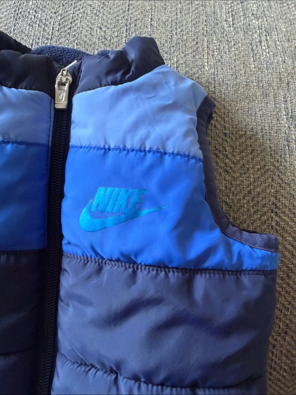 Nike Boys Blue Puffer Vest Sleeveless Jacket Outerwear 18 Months